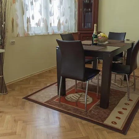 Sea Garden Plaza - Free Parking Burgas City