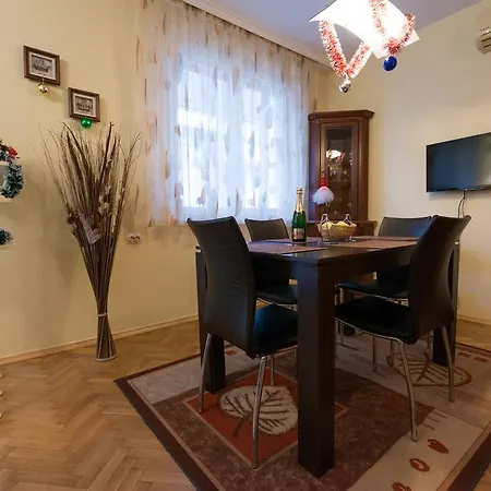 Sea Garden Plaza - Free Parking Apartment Burgas