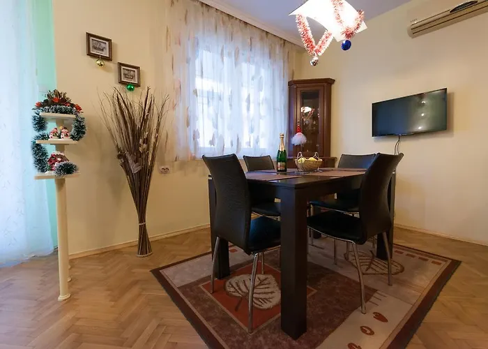 Sea Garden Plaza - Free Parking Daire Burgaz